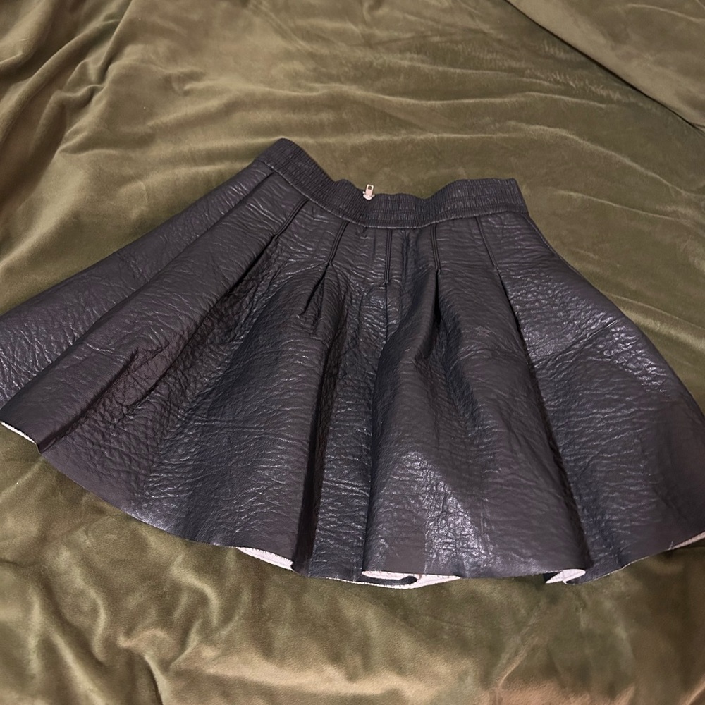 H&M LEATHER SKIRT, size 6